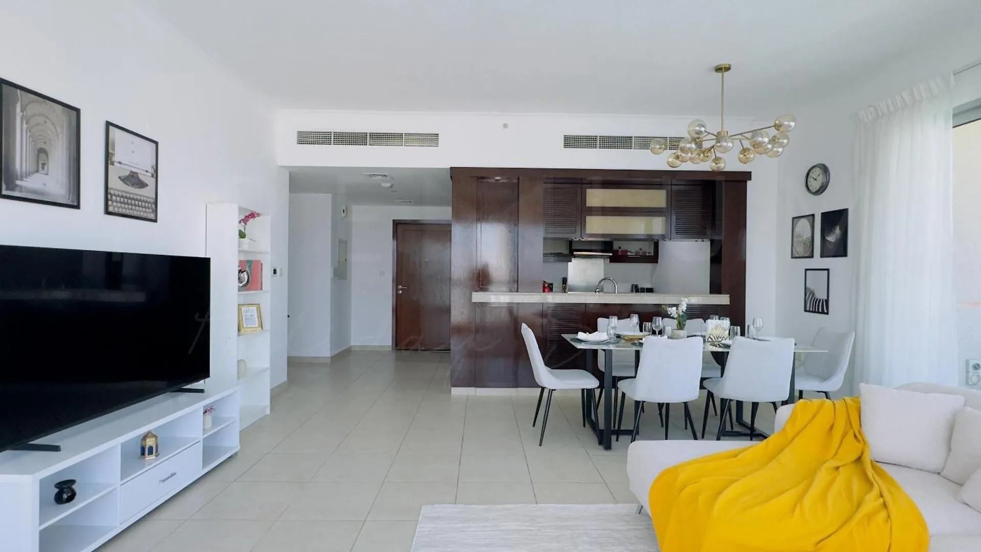 The Residence E2 Tower 5-2902 Dubai United Arab Emirates